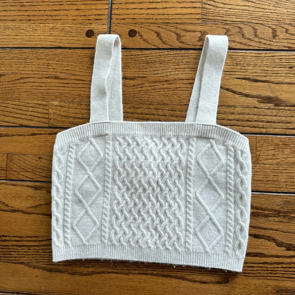 H&M Cable Knit Crop Top S NWOT - Picture 1 of 5